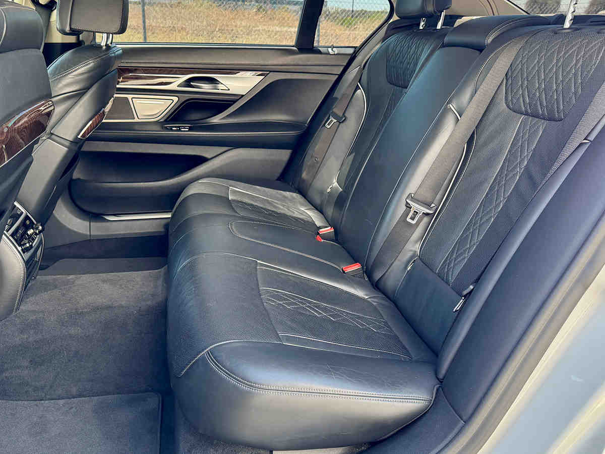 2020 BMW 740 Long xDrive with Massage